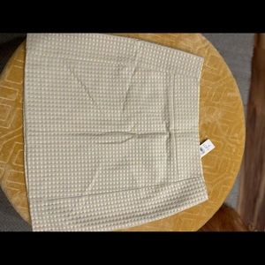 LOFT Fitted Above Knee Fully Lined Skirt